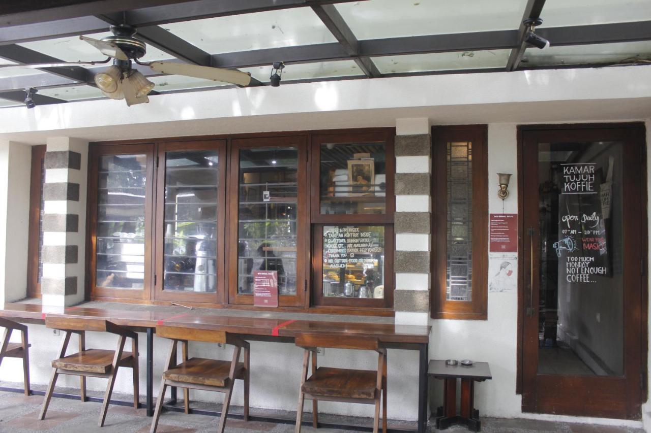 Hotel Bumi Asih Gedung Sate Bandung Buitenkant foto