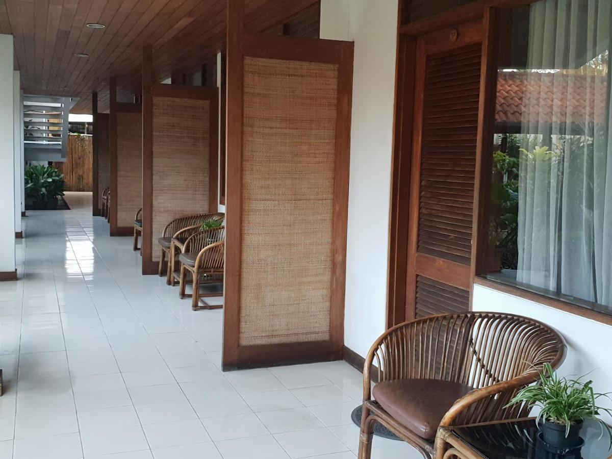 Hotel Bumi Asih Gedung Sate Bandung Buitenkant foto